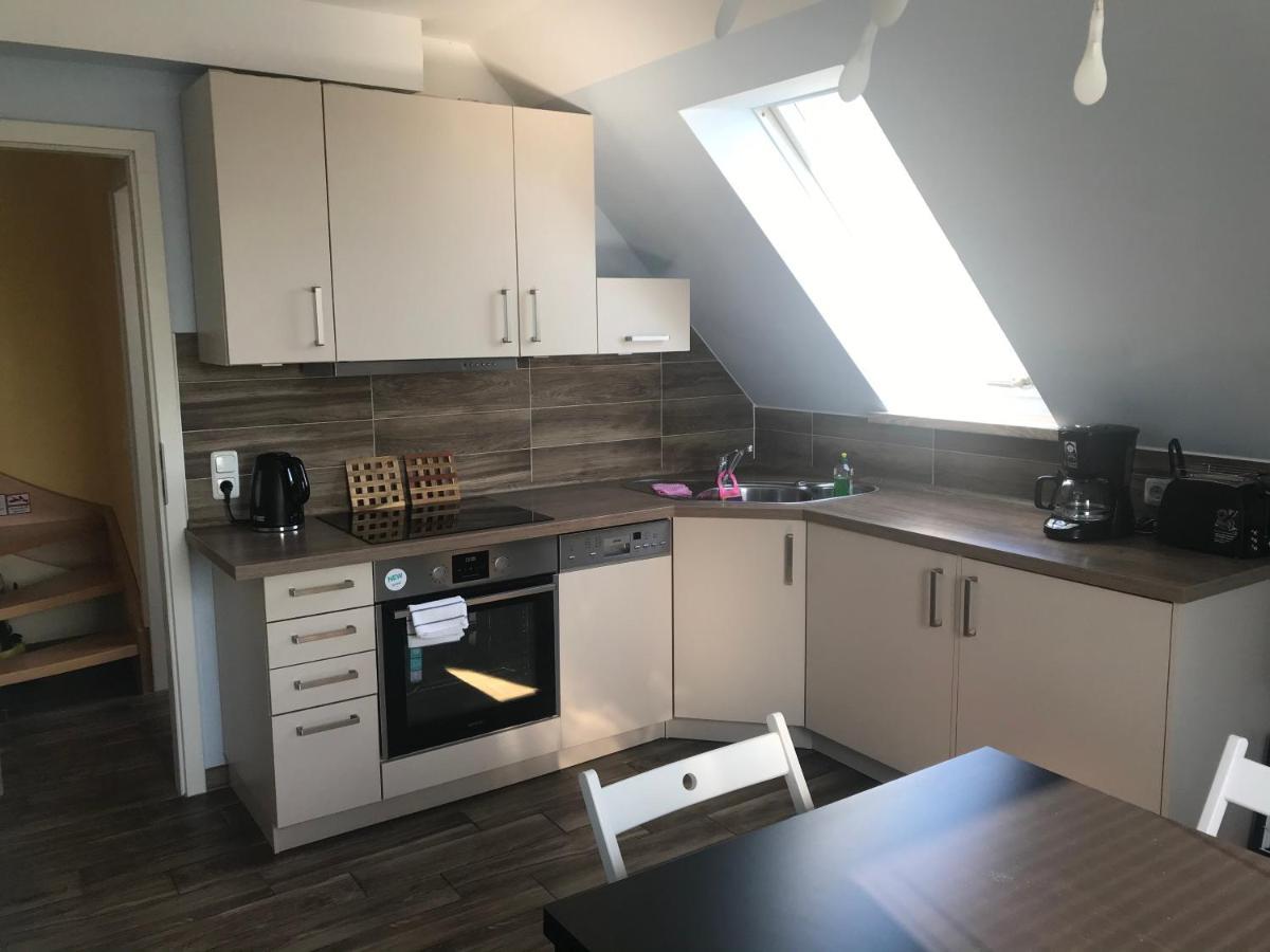 Ferienwohnung Am Uniklinik Lubeck Ngoại thất bức ảnh